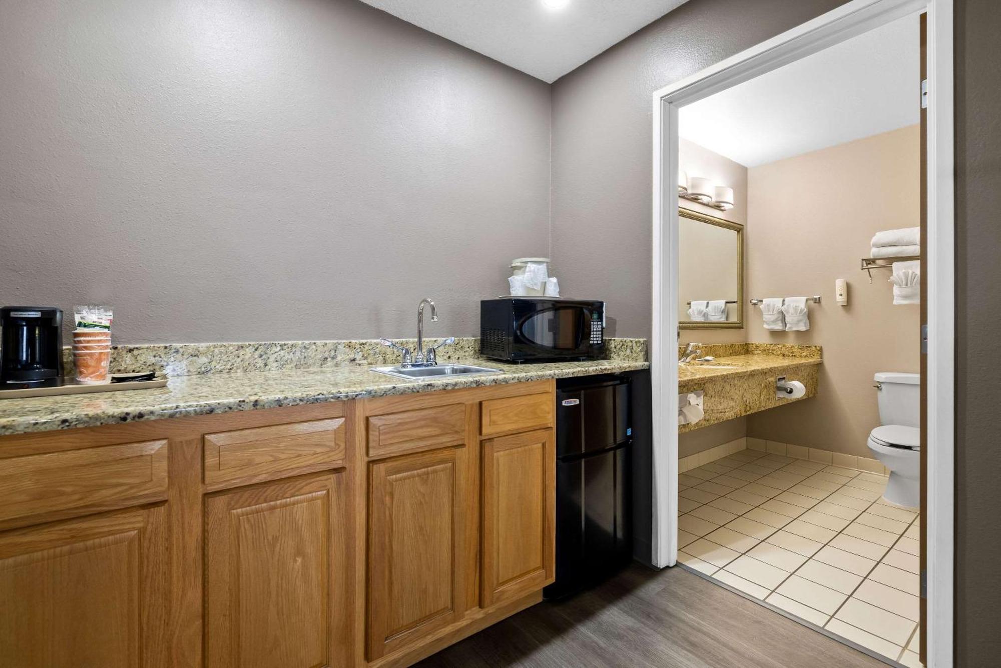 Quality Inn Near Monument Health Rapid City Hospital Dış mekan fotoğraf