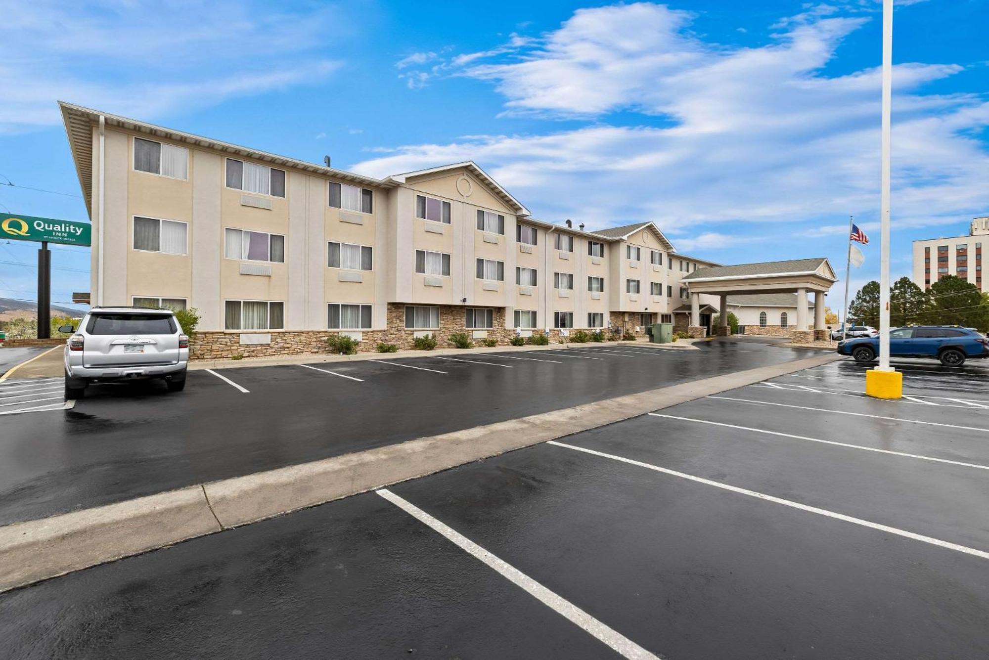 Quality Inn Near Monument Health Rapid City Hospital Dış mekan fotoğraf