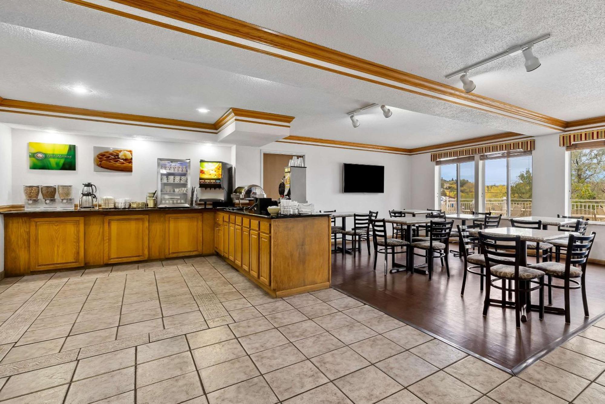 Quality Inn Near Monument Health Rapid City Hospital Dış mekan fotoğraf
