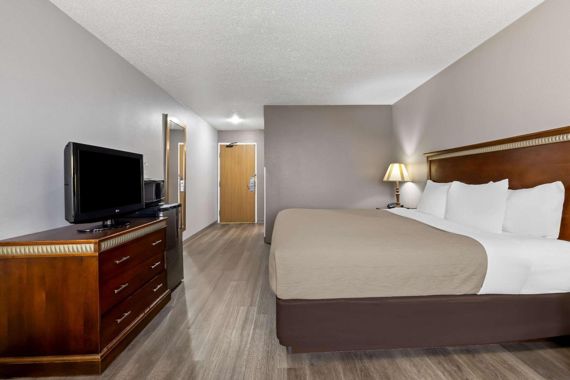 Quality Inn Near Monument Health Rapid City Hospital Dış mekan fotoğraf